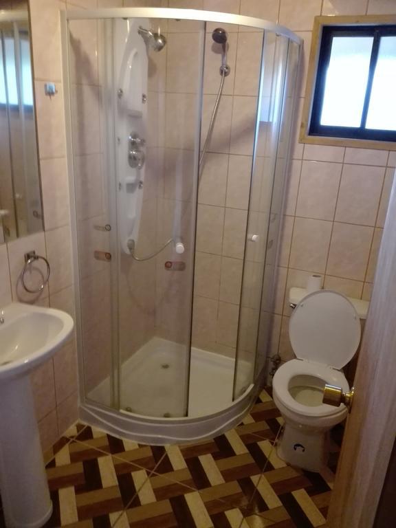 Hostal Monica Pucón Esterno foto